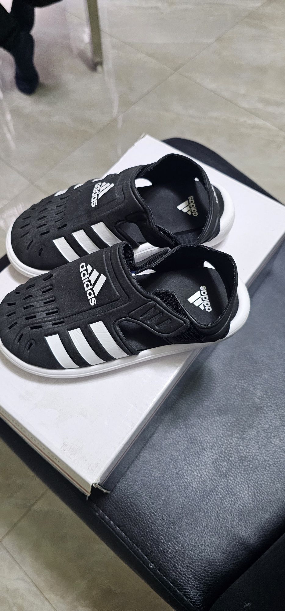 Sandale adidas nr 31