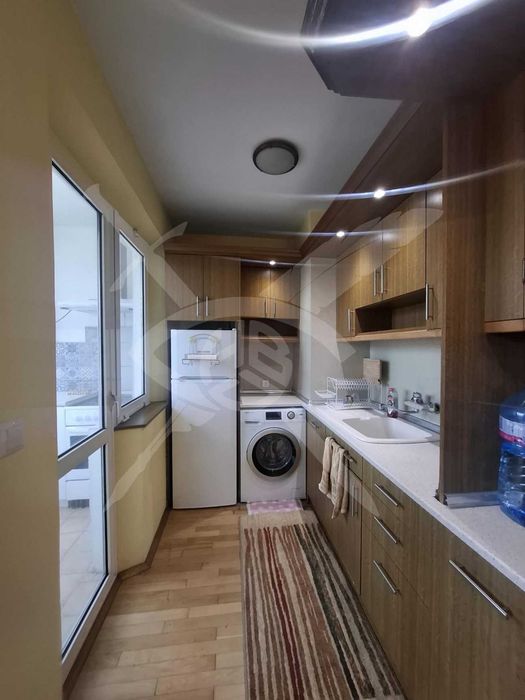 Тристаен апартамент - Зимно кино Тракия - 180425