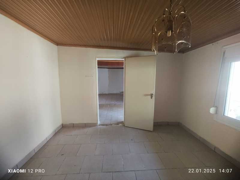 ПРОДАВА Самостоятелна къща в Каряни, Кавала