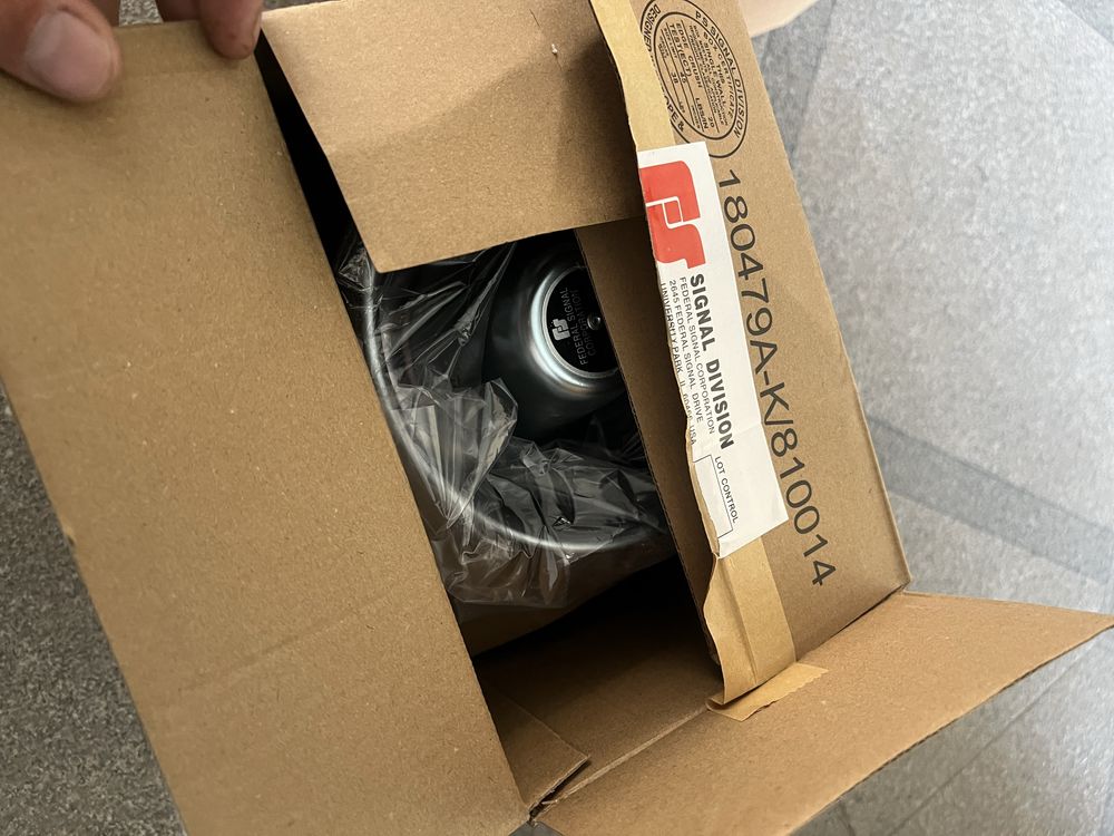 Sirena 1200w 2ta karneli