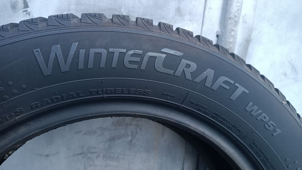 205/60/16 Kumho .