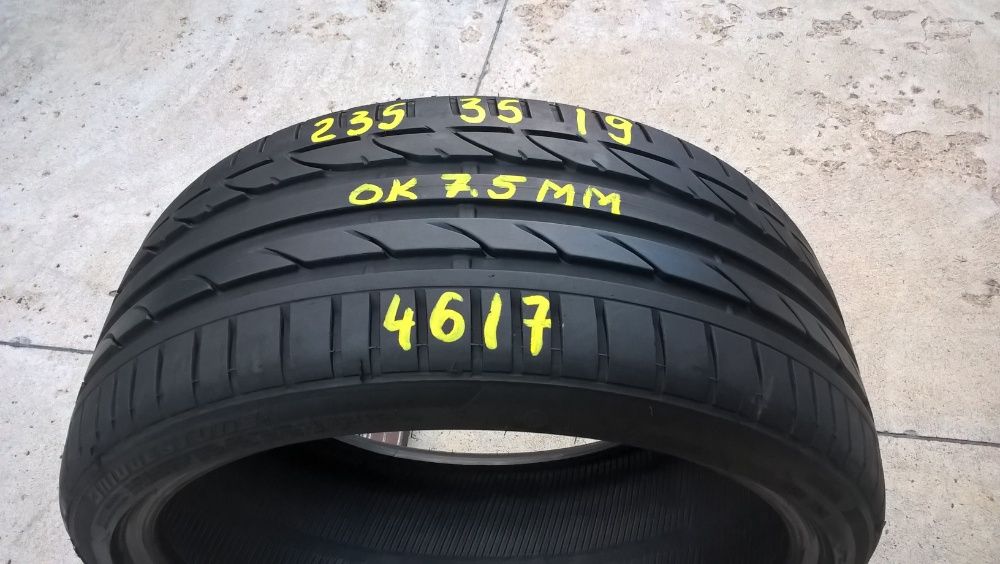 O anvelopa vara de 235 35 19 bridgestone potenza S001 profil 7,5 mm