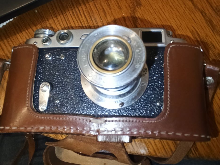 Aparat foto rusesc vintage, FED-2 body cu obiectiv si toc