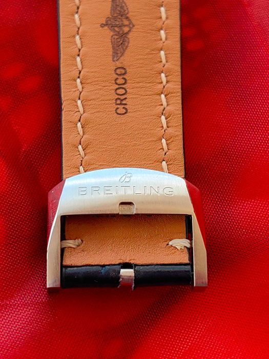 Breitling Navitimer с 2 секунди отклонение