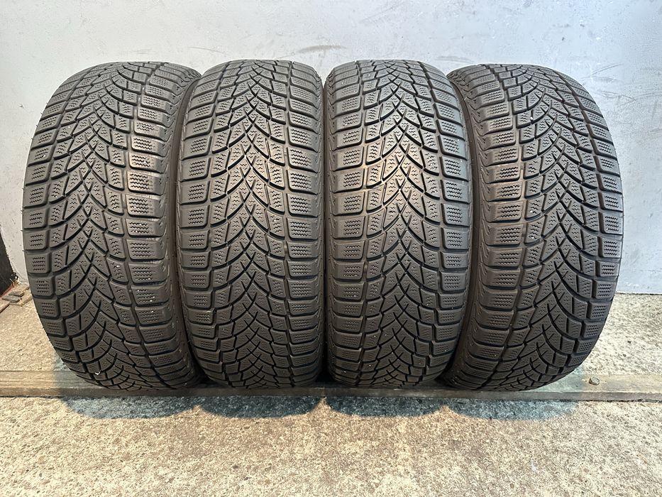 Гуми 225/55/16 DAYTON Winter DW