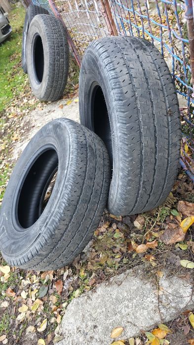 Cauciucuri 5 bucăți 225 75  r 16 C