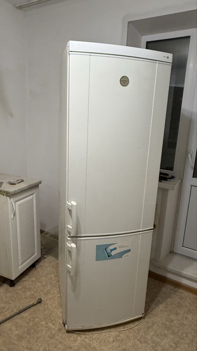 Срочно продам холодильник