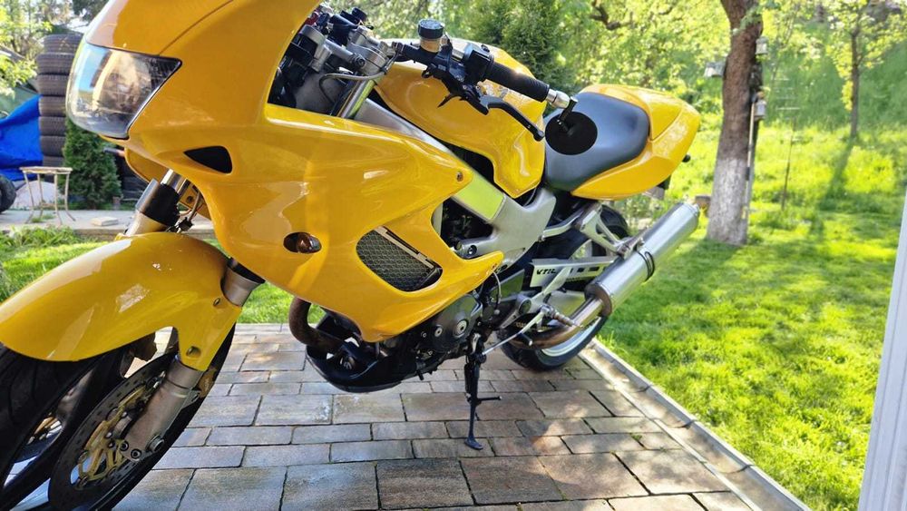 Honda VTR 1000 Firestorm