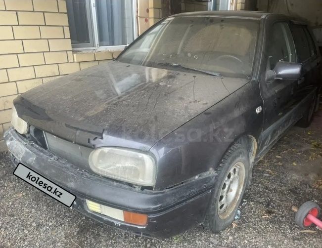 Продам машина гольф 3 можно на крс ,мрс