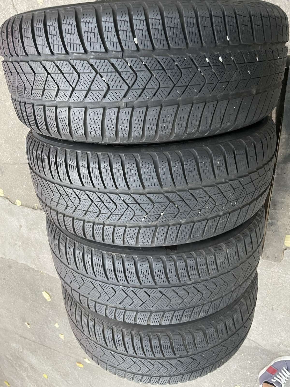 4бр. 2019г. 225/60/17 Pirelli Sottozero