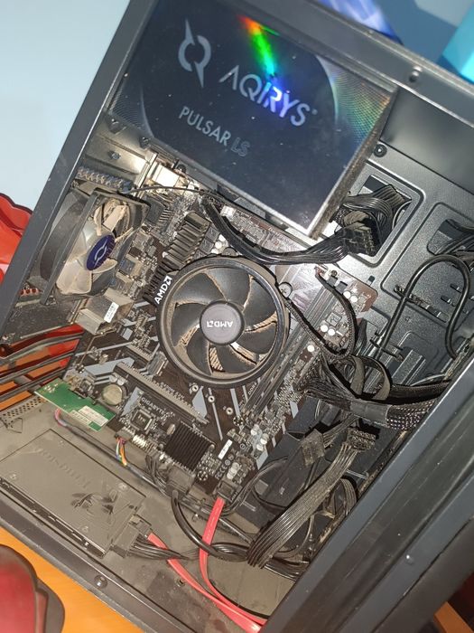 Vând PC gaming mid high