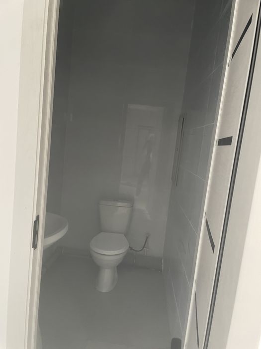 2 хона 11 этаж 16 этажли уй бобир махалла сотилади