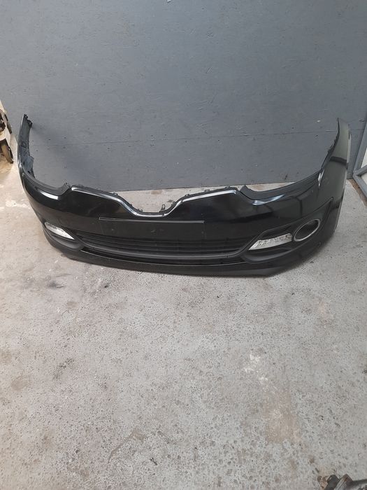 Bara Spoiler Fata Grile Lumini Zi Renault Megane 3 Facelift FL 2014