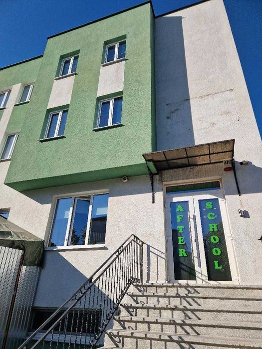 Spatiu comercial de inchiriat  in Focsani  220 mp