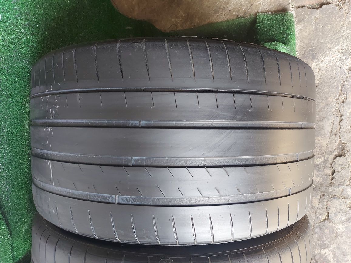 305 30 20 Michelin DOT 2018 vara