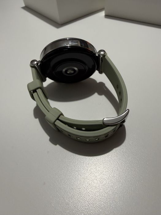 Smartwatch Huawei GT 41 mm cu Garantie 1 An si 6 luni
