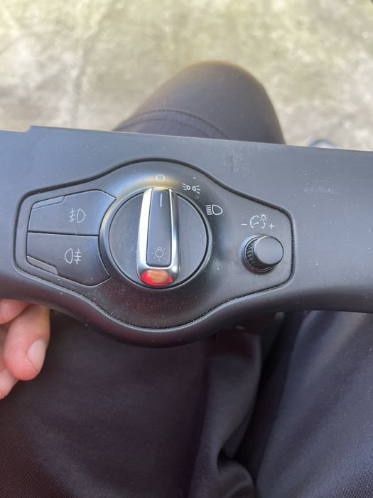 Ключ за Фарове ауди а4 b8