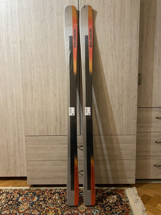 Vând schiuri Faction, Nordica, Atomic, Salomon, Head