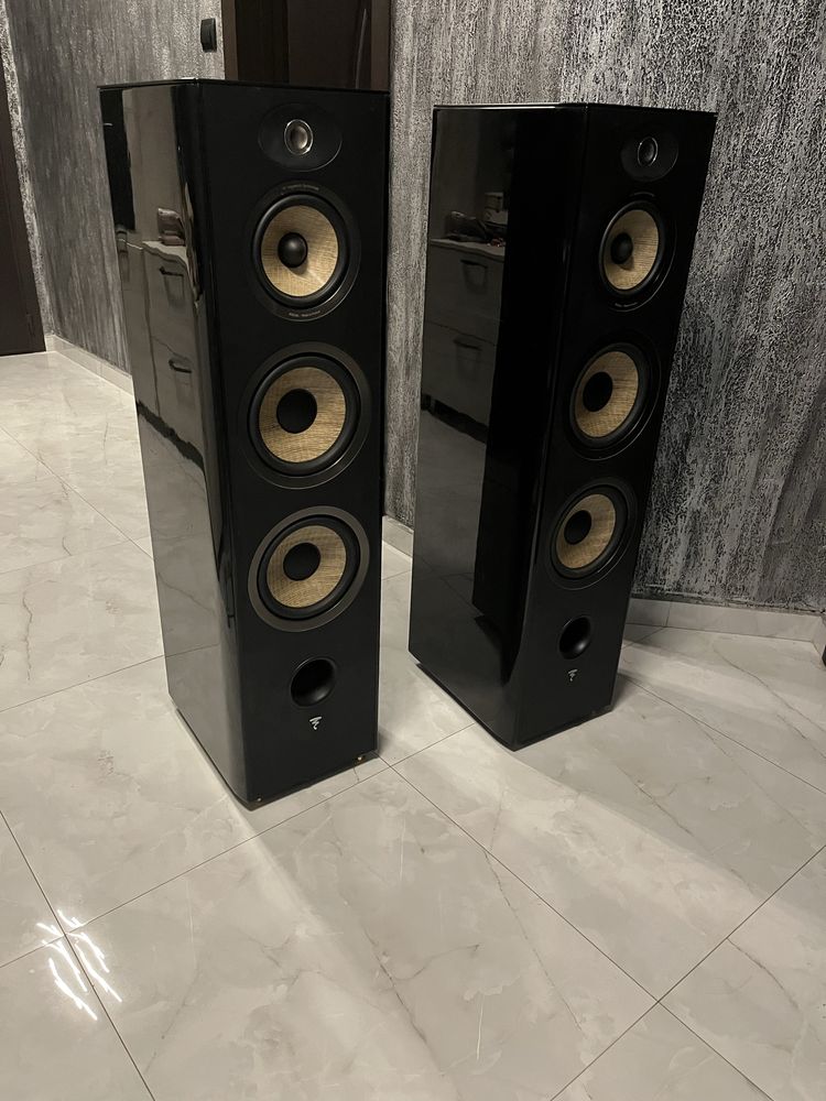 Focal Aria 948.