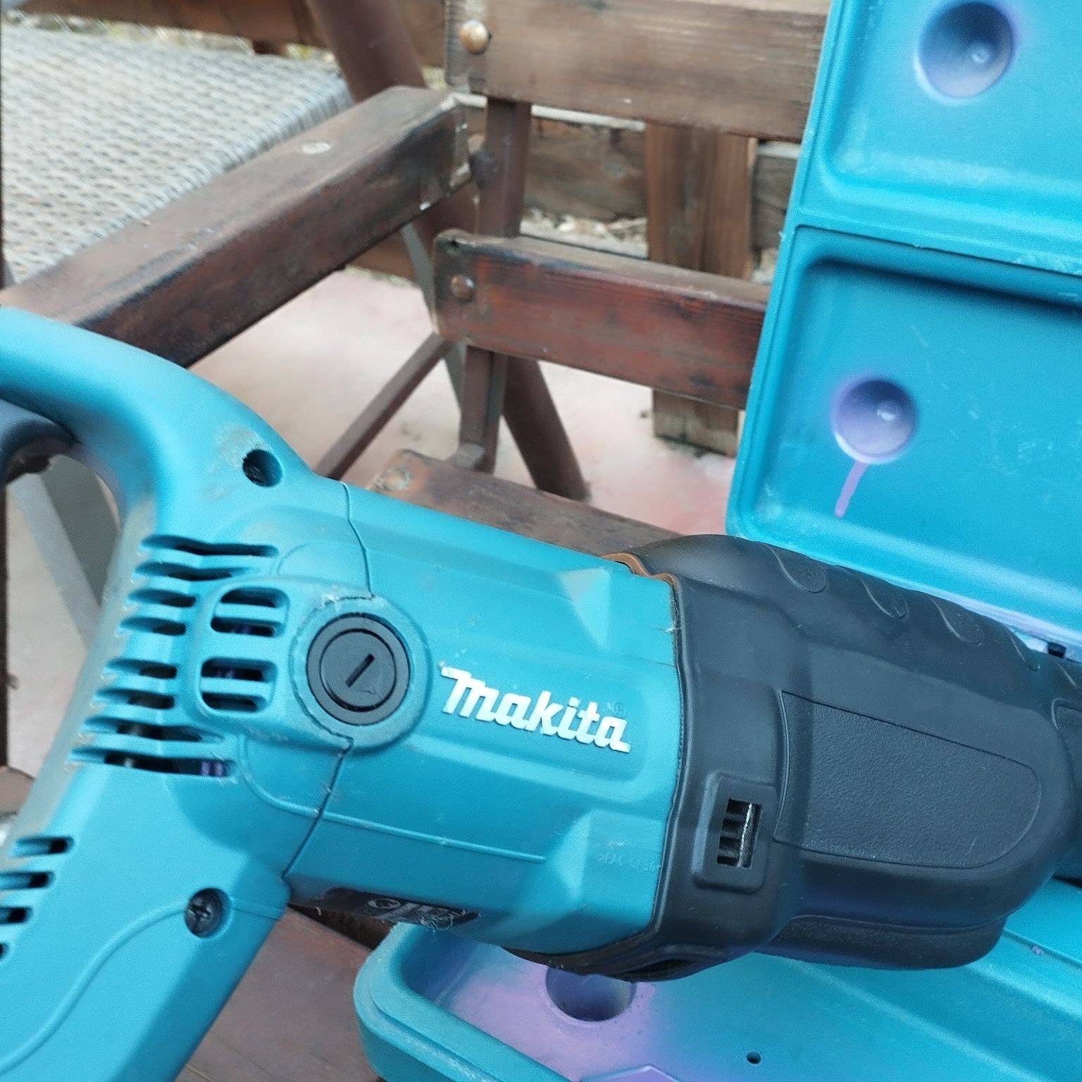 Саблен Трион MAKITA JR3060T