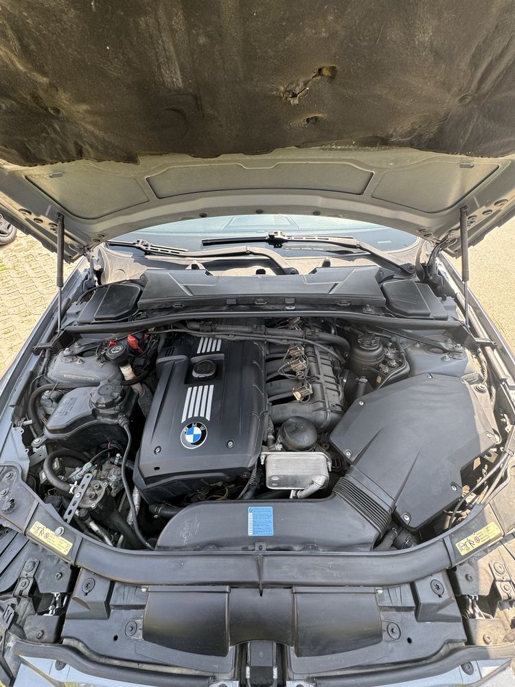 BMW 325i E92 Mpack/recaro/navi