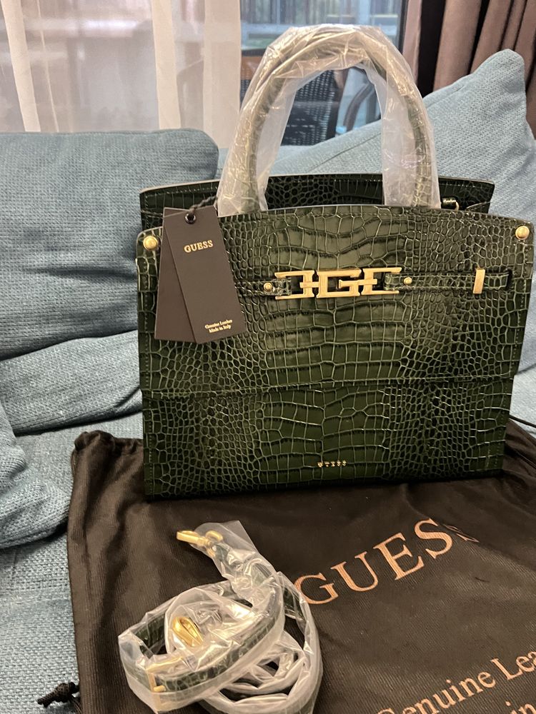 Guess Cristina real leather. 100% оригинал.Нова с всички етикети!