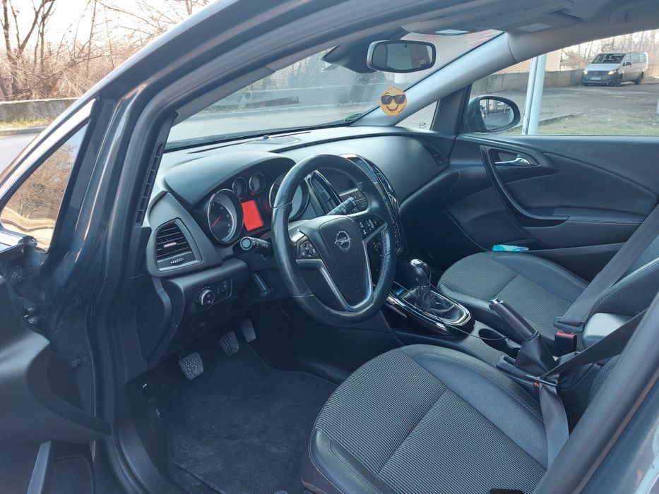 Vând Opel Astra Sports J, fabricație 2016, preț 5500 Euro