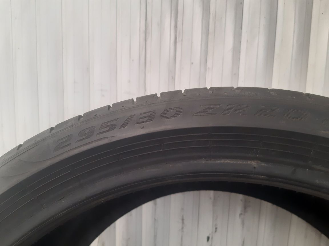 295/30/20  1xPIRELLI   101W  DOT  4119   3,83MM