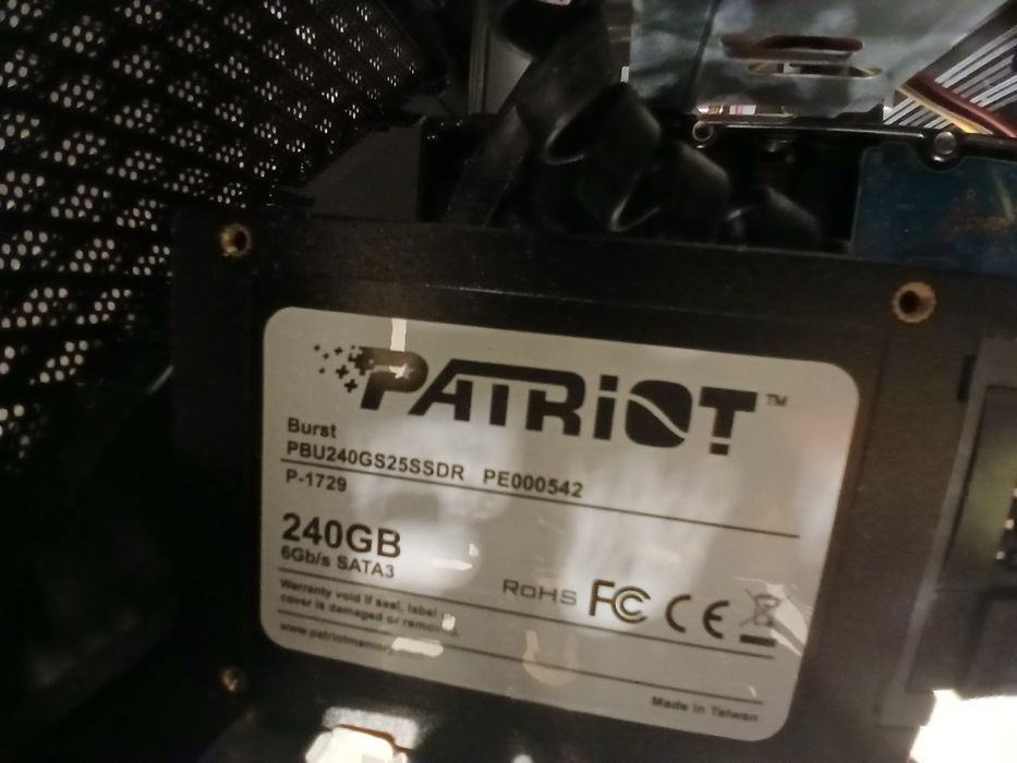 Продаётся SSD 240 gb