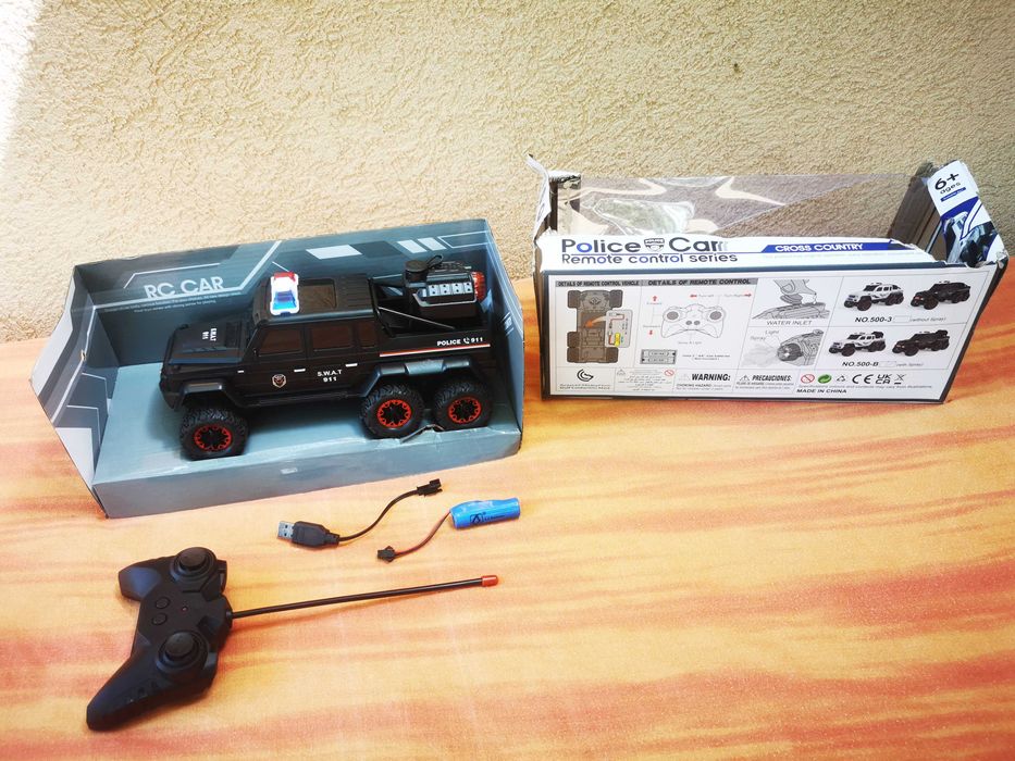 Masinuta Off Road SUV de politie cu telecomanda acumulator NOS