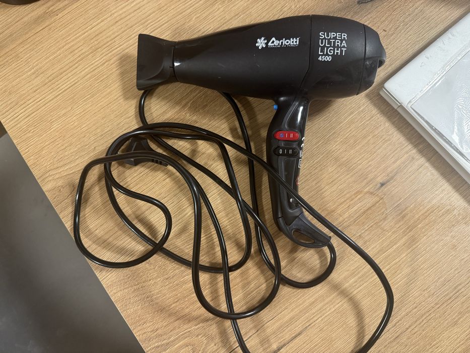 Професионален сешоар Ceriotti Super Ultra Light 4500