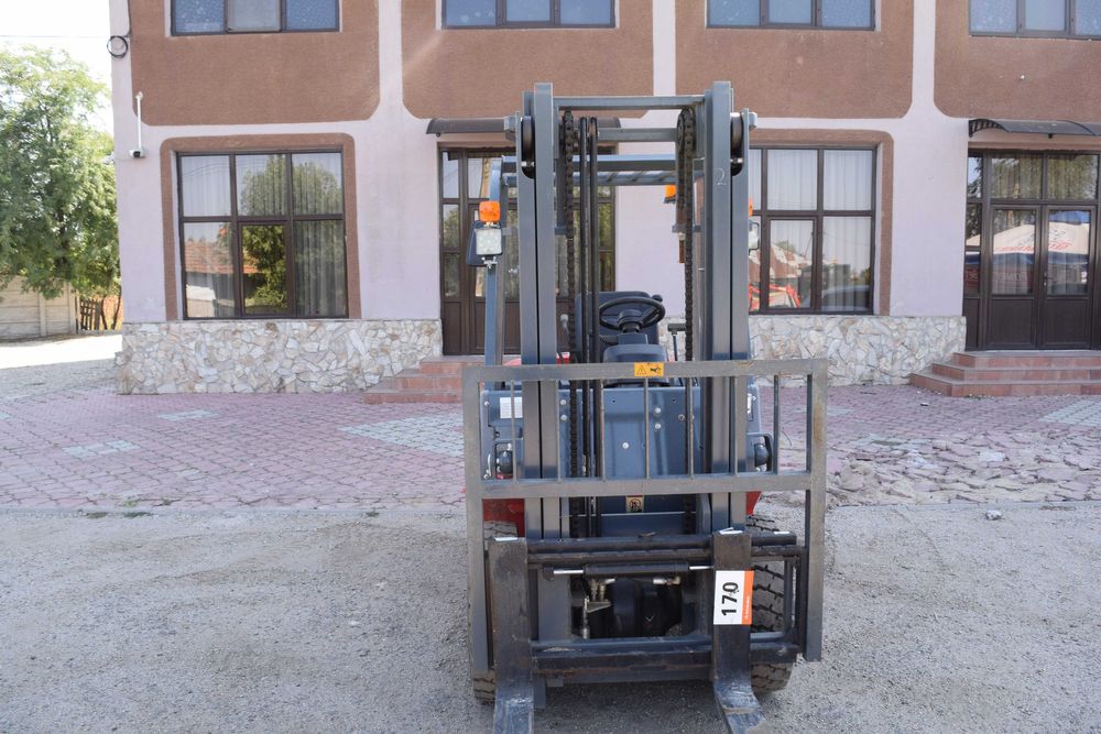 Stivuitor Diesel PLUS POWER 25