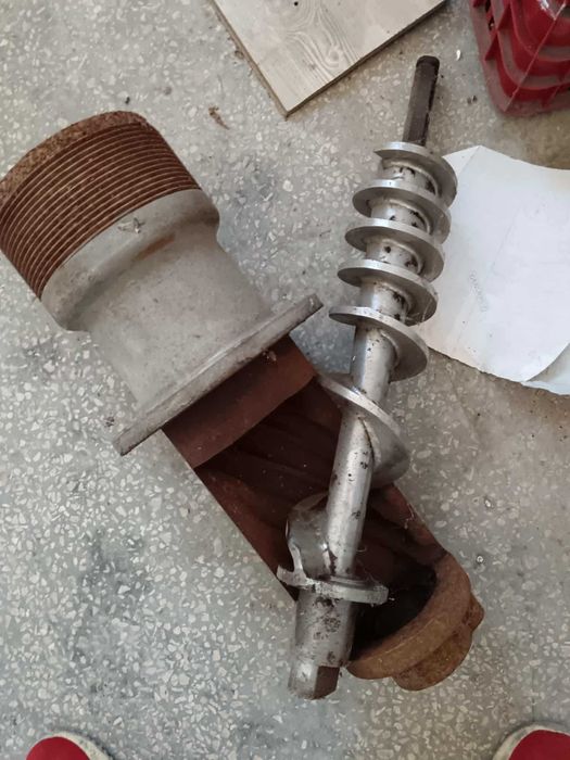 Кутер ножове, Шнекове