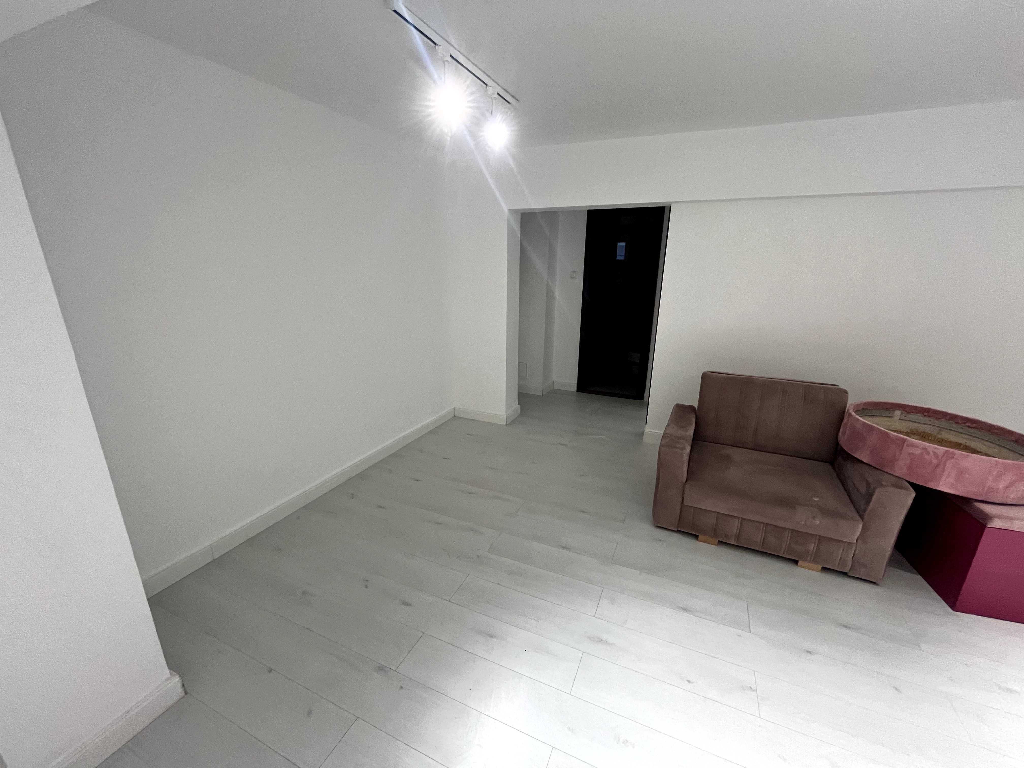 Inchiriez apartament pretabil firme / parter, calea 13 septembrie