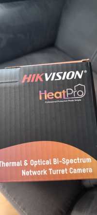 Vând camera termica IP Hikvision DS-2TD1217-2/QA