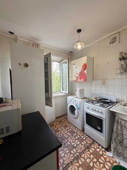 Продам 2-комн. квартиру ул. Каирбекова 387