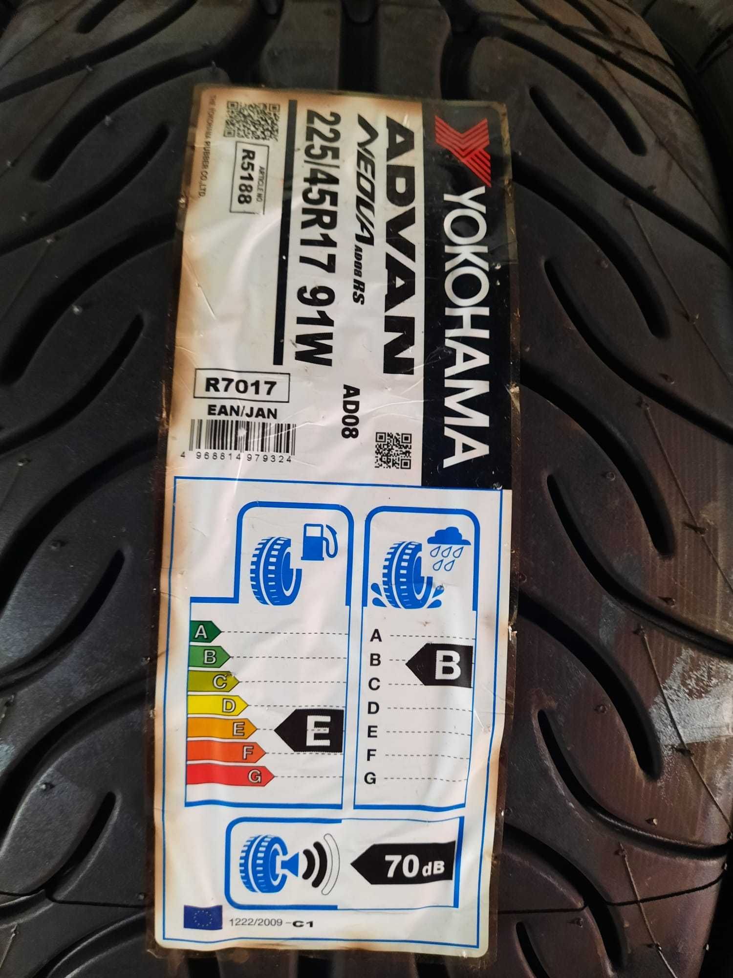 225 45 17 Anvelope Vara noi Yokohama Advan Neova AD08 RS