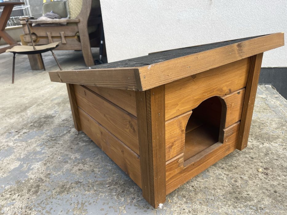 Cusca pisica, podea dubla izolata cu polistiren