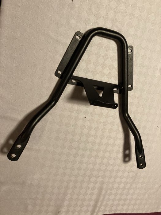 Suport adaptor top case cutie transport scuter Yamaha Xmax 2009 moto