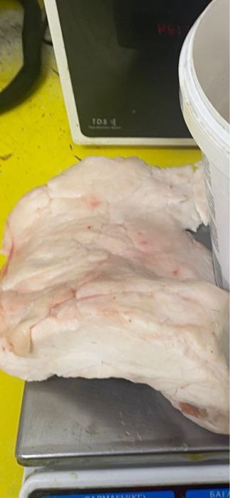 Продам курдюк !!!При объёме имеется торг!!! Звонить писать на ватсап!!