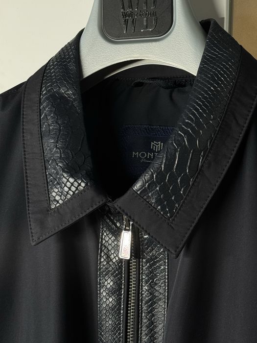 Продаю стильную тёмно-синюю мурскую ветровку