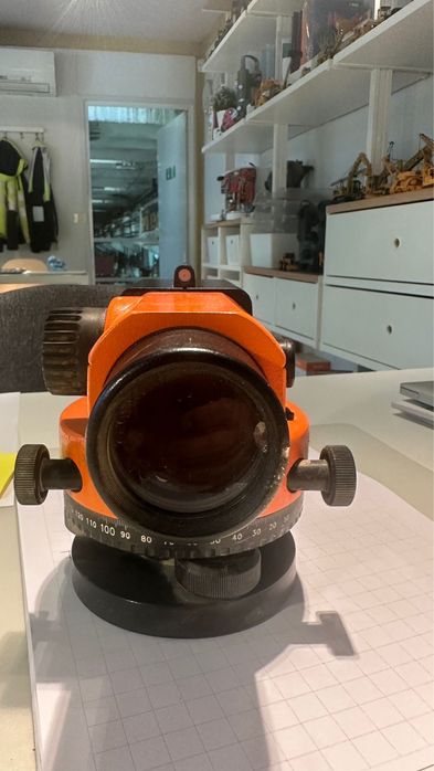 Livel Optic Profesional Tecnix AB 26