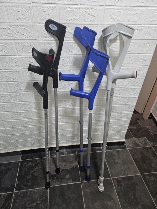 Патерица - канадка НЕМСКА , ДЕТСКИ патерици