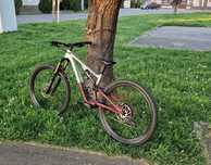 Vând Specialized stumpjumper evo alloy elite , an 2024