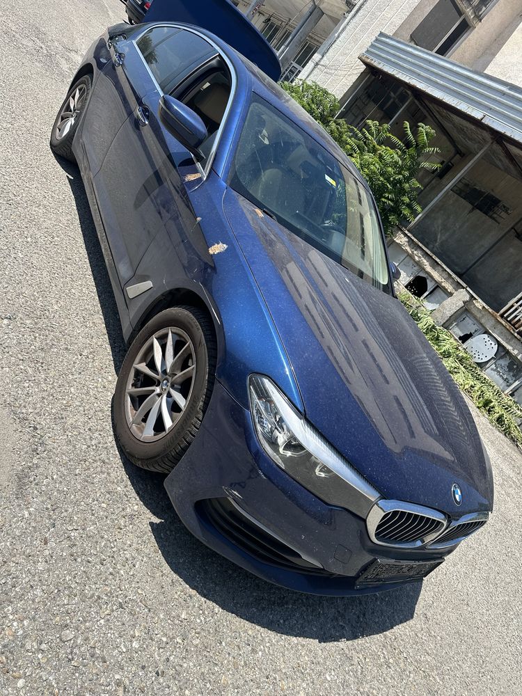 Bmw G30 520i На части бензин