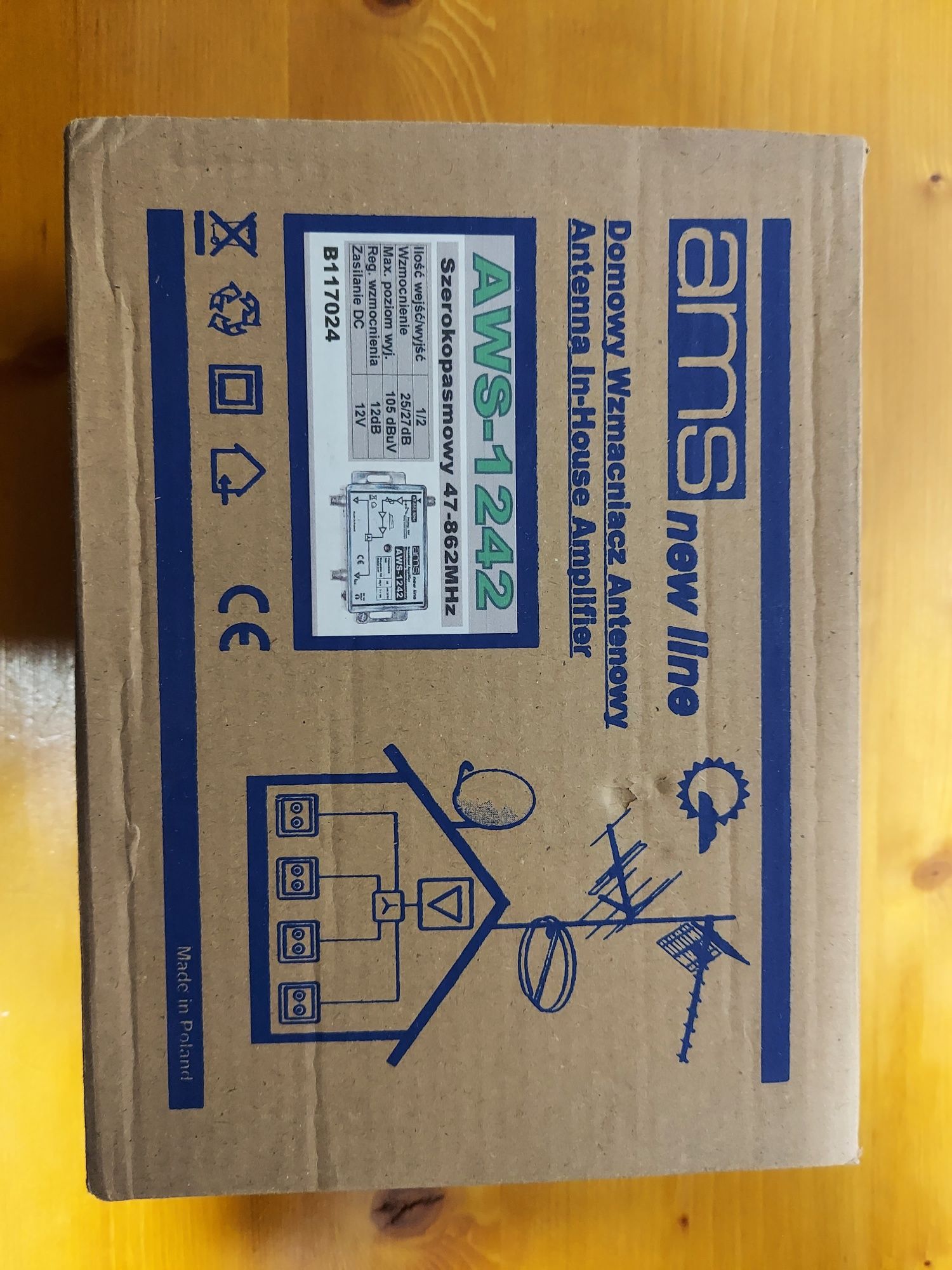 Amplificator CATV de interior: AWS-1242 (47-862MHz, 2 iesiri, 25/27dB)