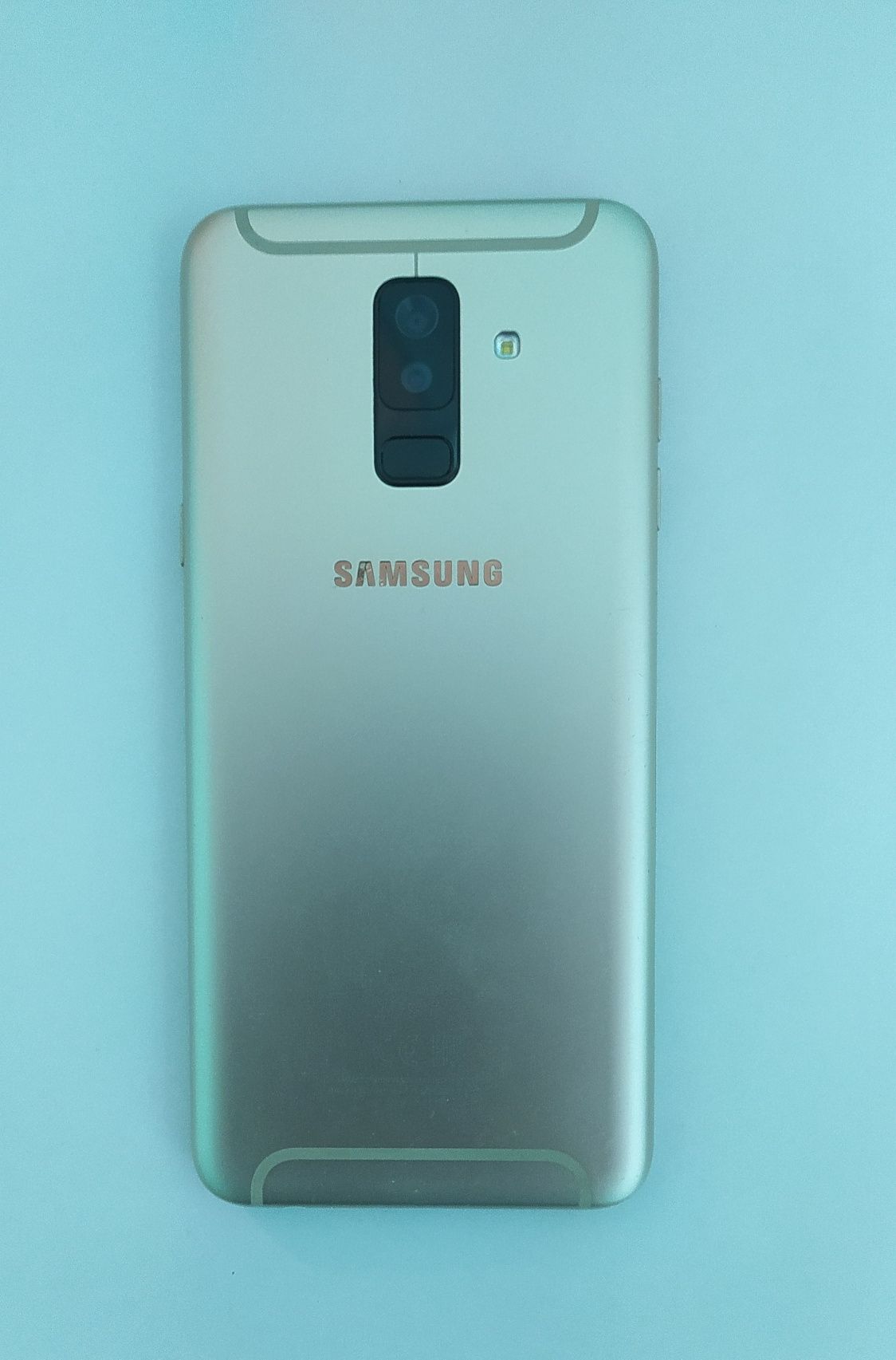 Samsung A6+ sotiladi
