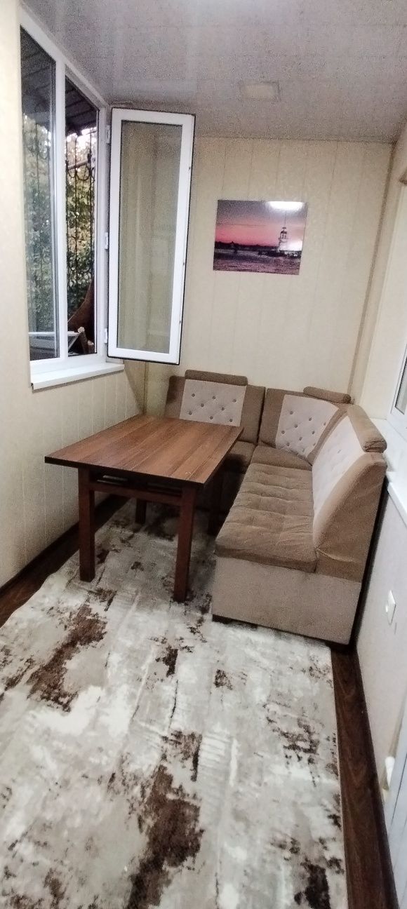 Sotildi!  Oshxona uchun ugalok xolati yaxshi narx 500.000