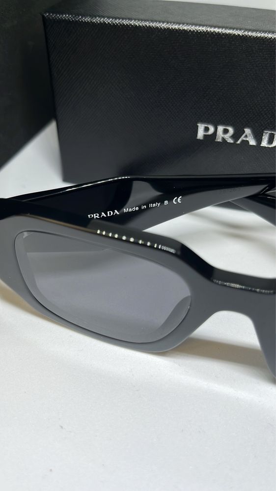 Слънчеви Очила Prada
