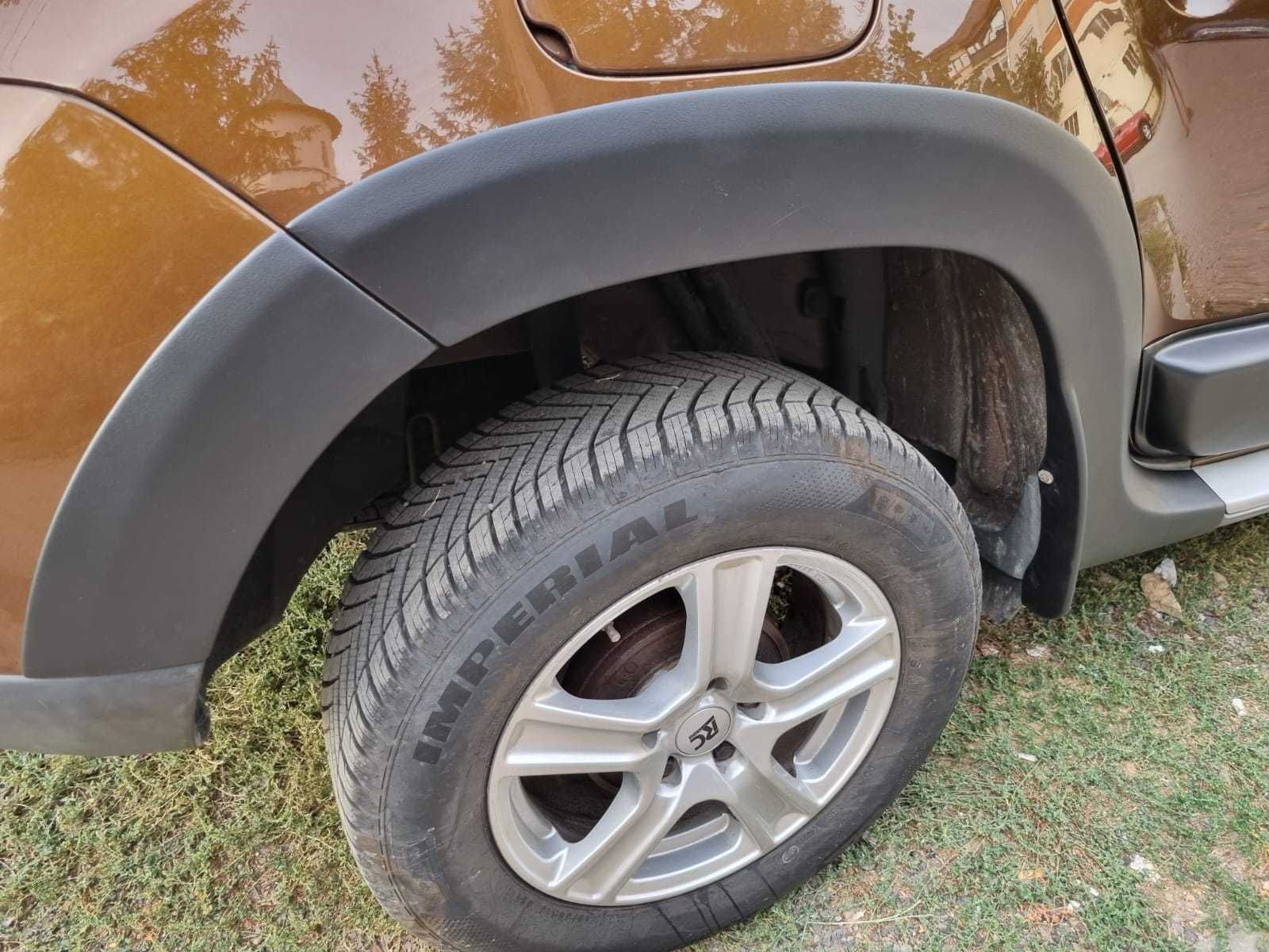 Set complet 12 bandouri aripa+usa Dacia Duster 1 2010-->2017